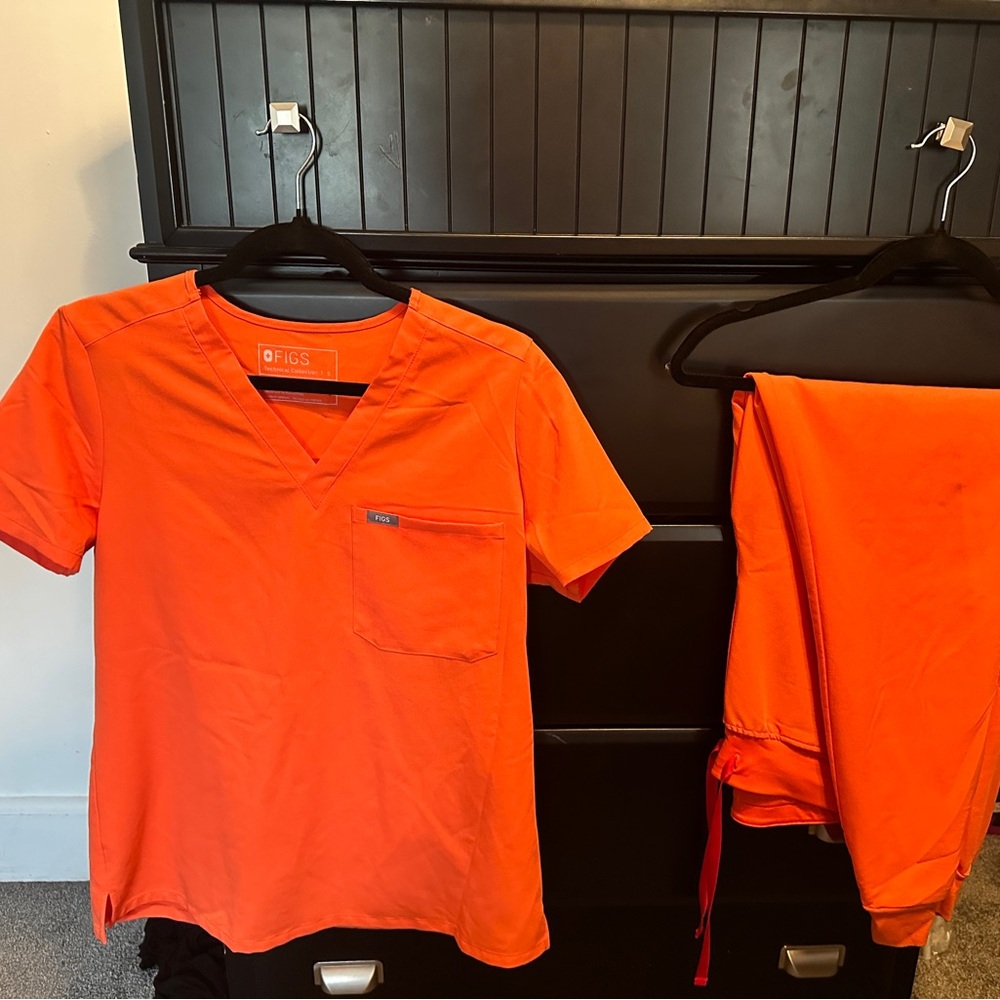 Figs Vibrant Orange Medical Scrubs
